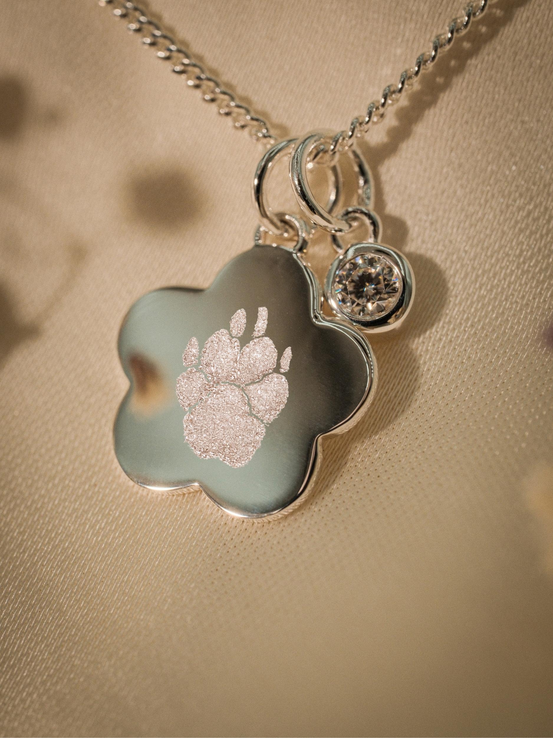 Pfotenabdruck Halskette – Élise (925 Silber)