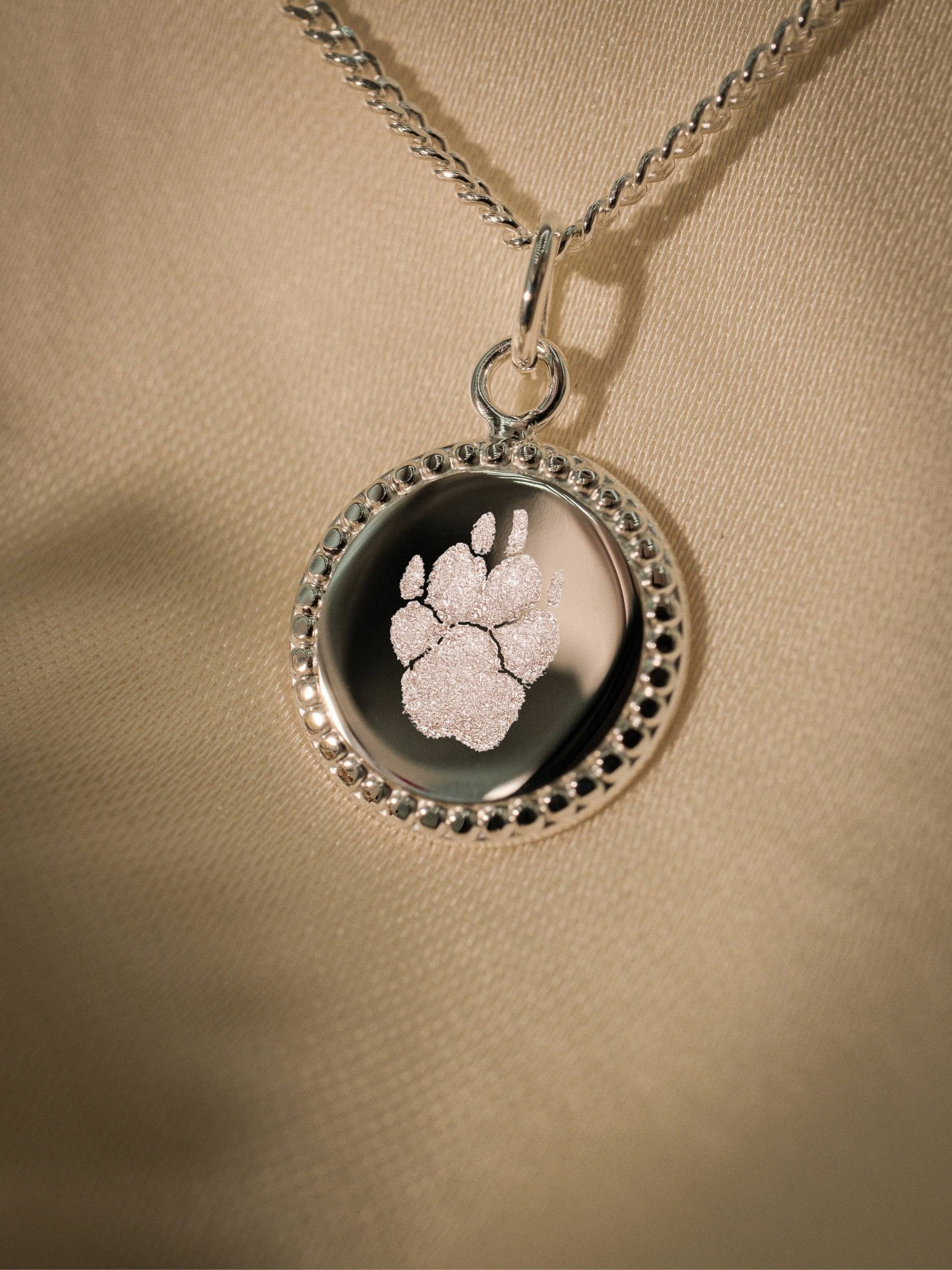 Pfotenabdruck Halskette – Lumière (925 Silber)